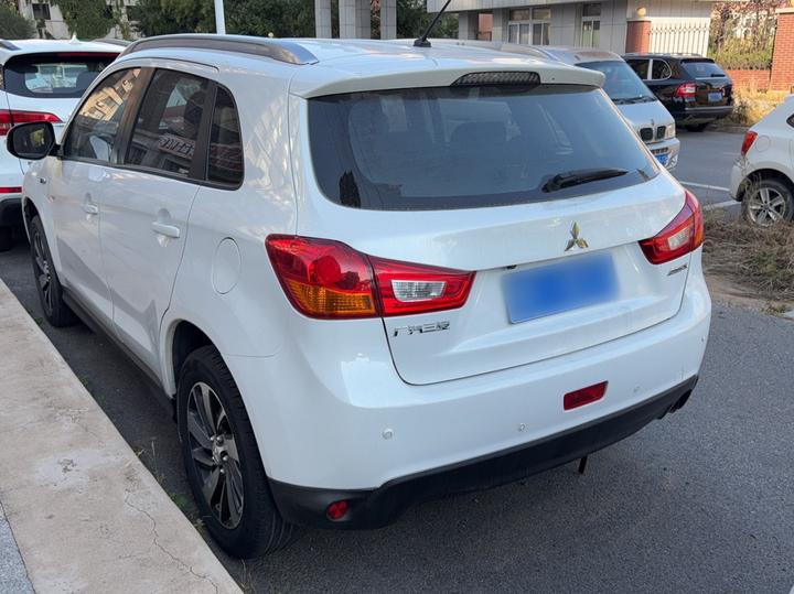 ASX 2016 1.6L MT RWD photo 5
