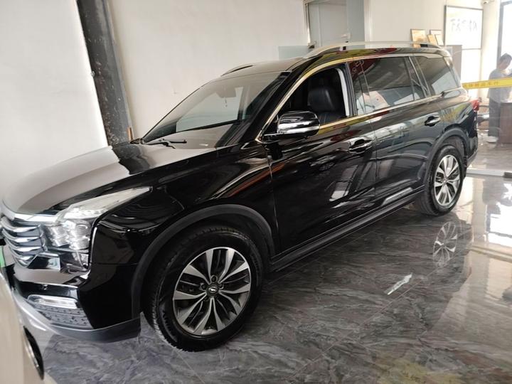 GAC Trumpchi GS8 2017 320T RWD Luxury Connected 7-Seater