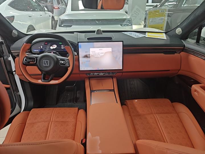 7X 2026 75kWh RWD MAX photo 4