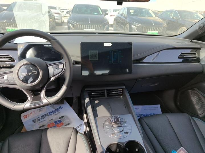 Seal 06 EV 2024 DM-i 120KM Exclusive photo 8