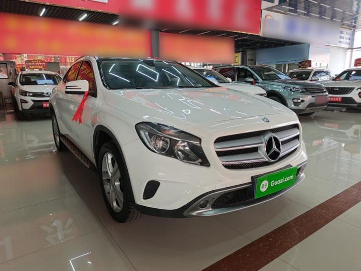 GLA 2016 GLA 200 Dynamic photo 3