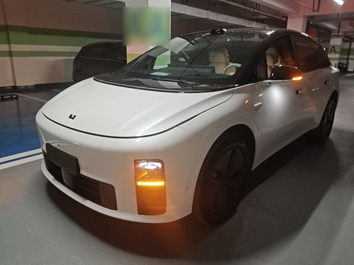 Li Auto i6 2025 RWD Standard