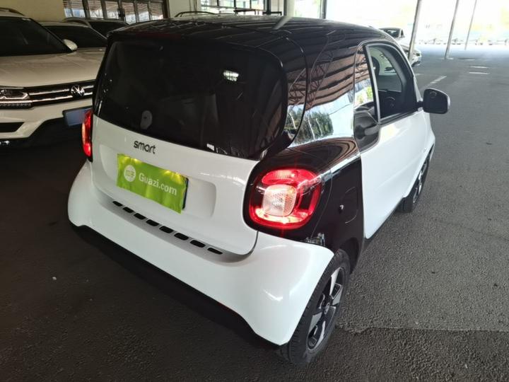 fortwo 2018 1.0L 52 Coupe China V photo 4