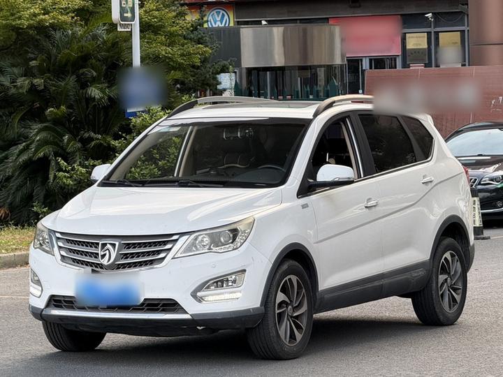 560 2016 1.8L iAMT Luxury
