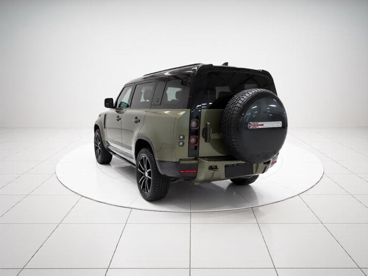 Defender 2022 110 P400 X photo 4