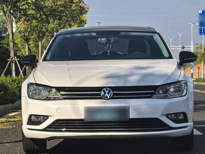 Lamando 2015 280TSI DSG Comfort photo 4