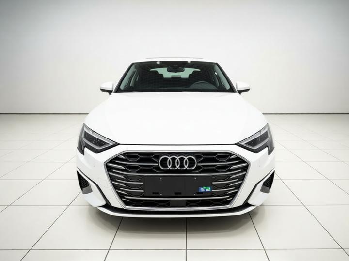 A3 2023 Facelift Sportback 35 TFSI Progressive photo 2