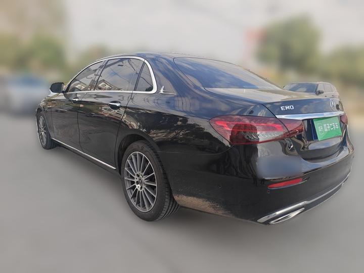 E-Class 2022 E 260 L photo 4
