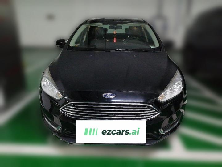 Focus 2015 Sedan EcoBoost 180 AT Elite photo 2