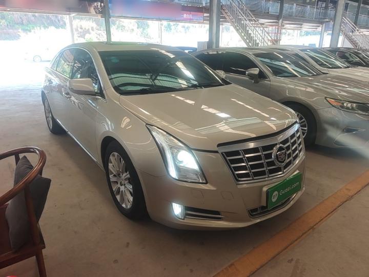 XTS 2015 28T Elite photo 3