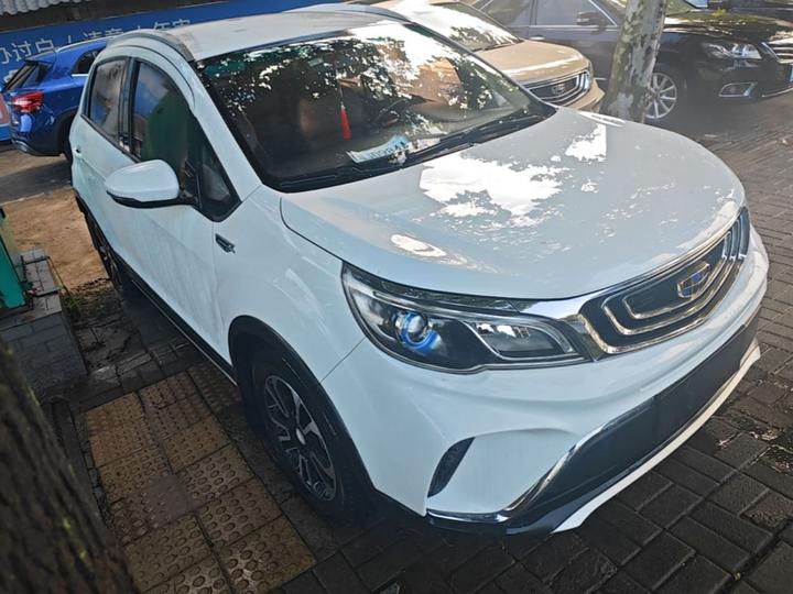 Vision X3 2017 1.5L MT Elite photo 3