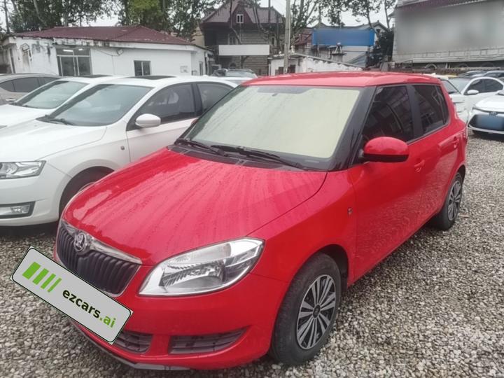 Fabia 2014 1.4L AT