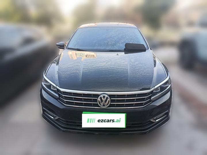 Passat 2017 330TSI DSG photo 2