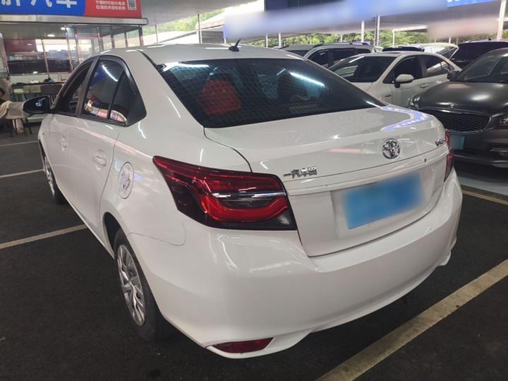 Vios 2021 1.5L CVT photo 4