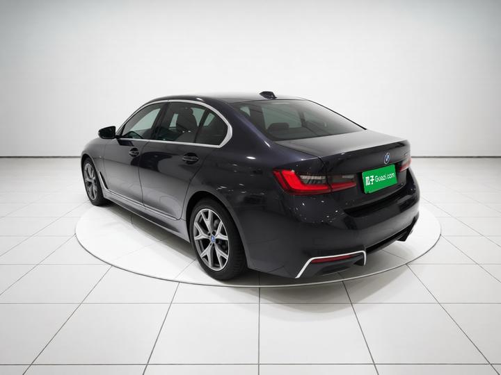 i3 2022 eDrive 35 L photo 4