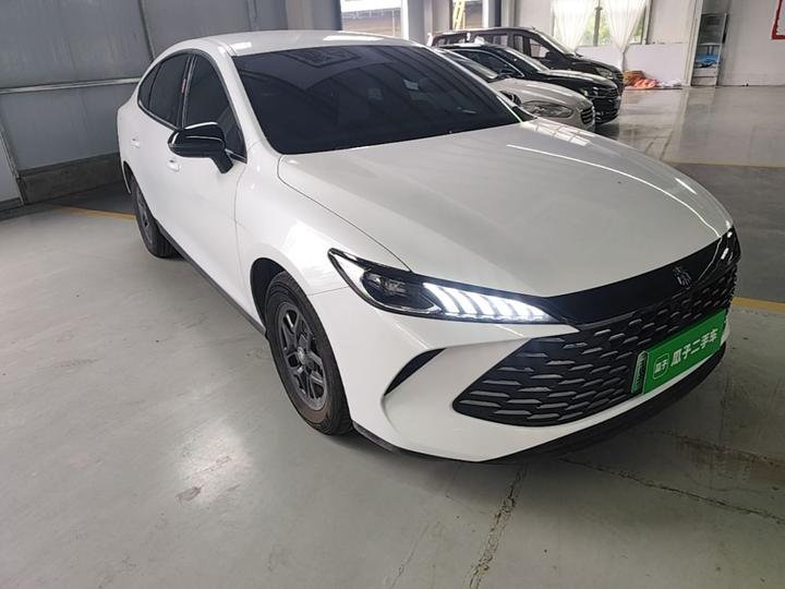 Qin PLUS 2025 DM-i ADAS 55KM Leading photo 3