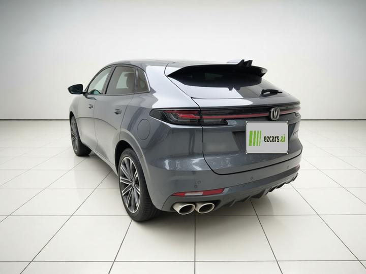 UNI-K 2021 2.0T Premium photo 4