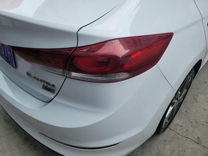 Elantra 2016 1.6L AT Smart Elite photo 7