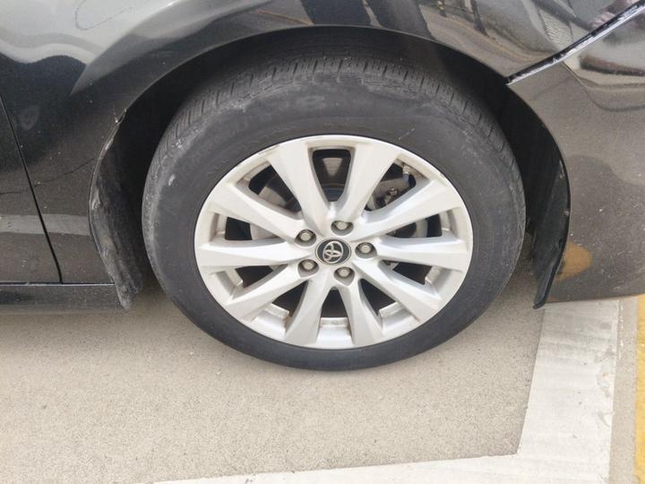 Camry 2018 2.0G Luxury photo 8