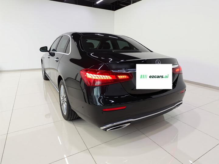 E-Class 2023 Facelift E 300 L Fashion photo 4