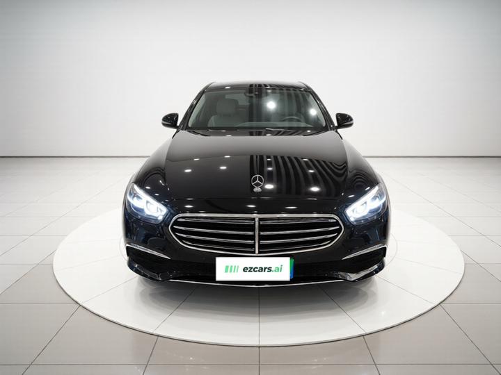 E-Class 2022 Facelift E 300 L Luxury photo 2