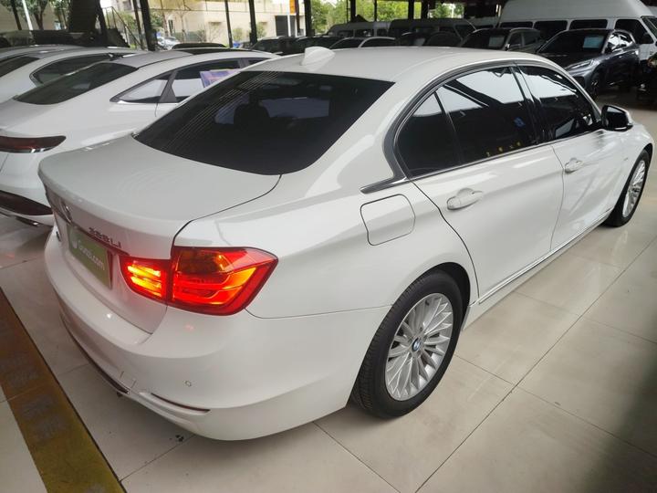 3 Series 2014 328Li xDrive Luxury Design Package photo 4