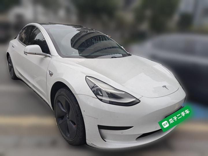 Model 3 Imported 2019 Standard Range RWD Upgraded photo 3