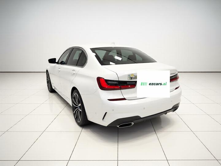 3 Series 2022 Facelift 325Li M Sport Package photo 4