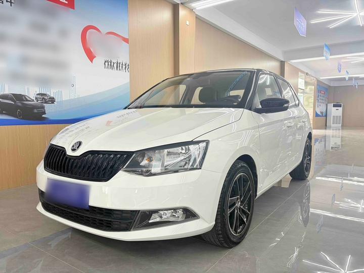 Fabia 2017 1.6L AT