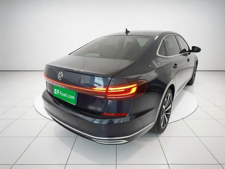 Passat 2024 330TSI Elite photo 4