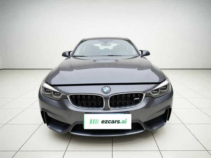 M3 2018 M3 4-Door photo 2