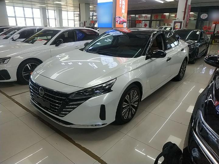 Teana 2022 2.0L XL-TLS Enjoy