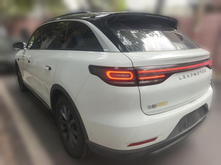 Leapmotor C11 2023 EV 650 Smart photo 4