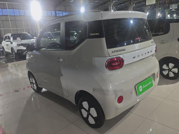 Hongguang MINIEV 2024 3rd Gen 215km Advanced photo 4