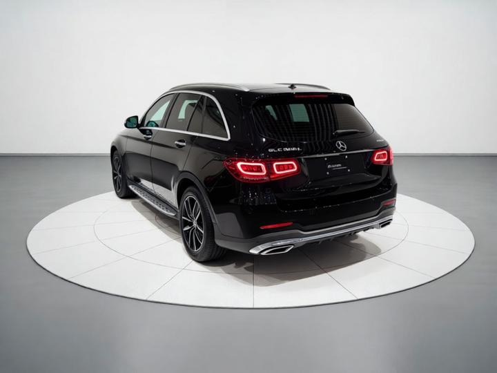 GLC 2020 GLC 300 L 4MATIC Dynamic photo 4
