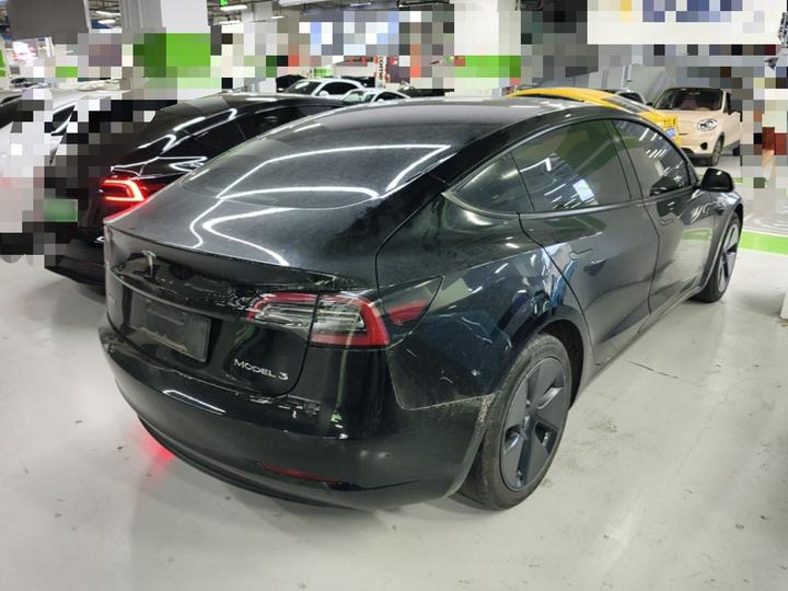 Model 3 2022 RWD photo 4