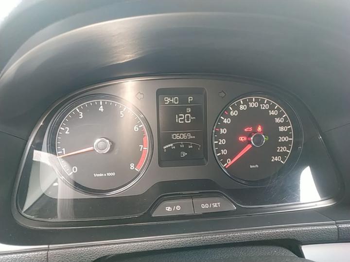 Lavida 2013 Facelift Classic 1.6L AT photo 7