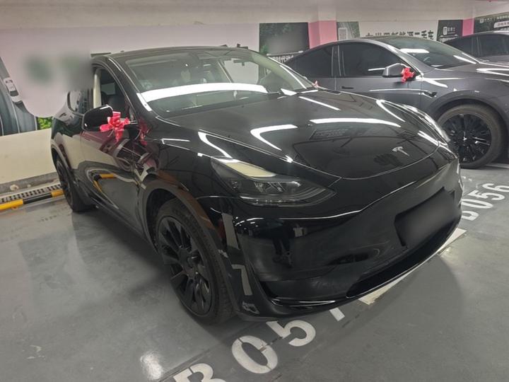 Model Y 2022 Facelift RWD photo 3