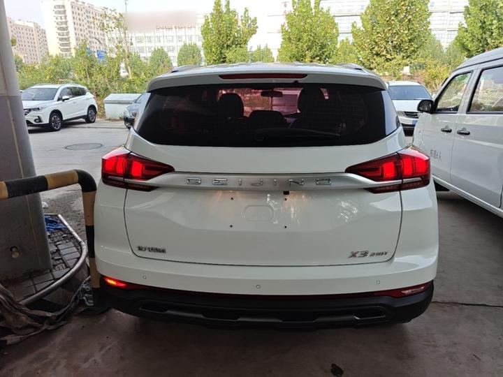 BAIC X3 2019 1.5T CVT Honor photo 5