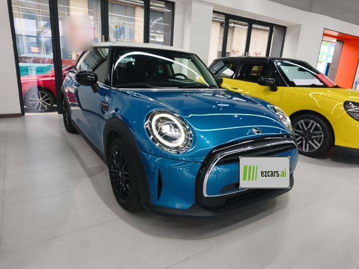 2022 1.5T COOPER Classic photo 3