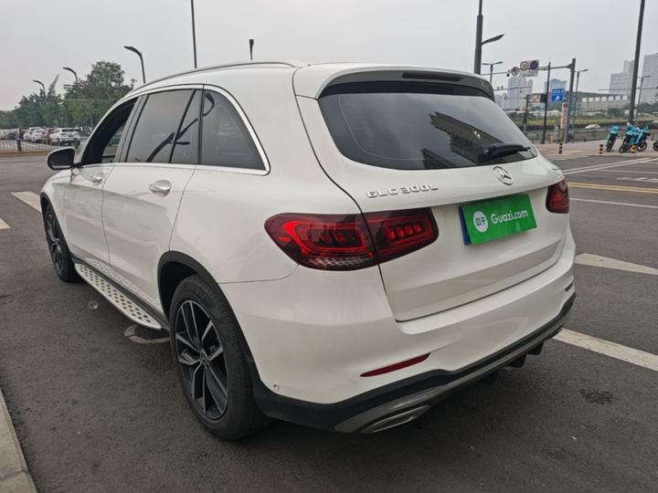 GLC 2020 Facelift GLC 300 L 4MATIC Dynamic photo 4