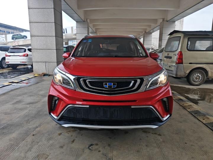 Vision X3 2017 1.5L AT Premium photo 2