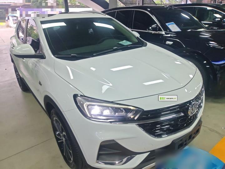 GX 2020 20T CVT RWD Luxury photo 3