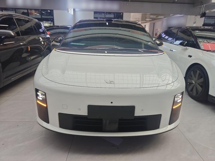 Li Auto i6 2025 AWD Standard photo 2