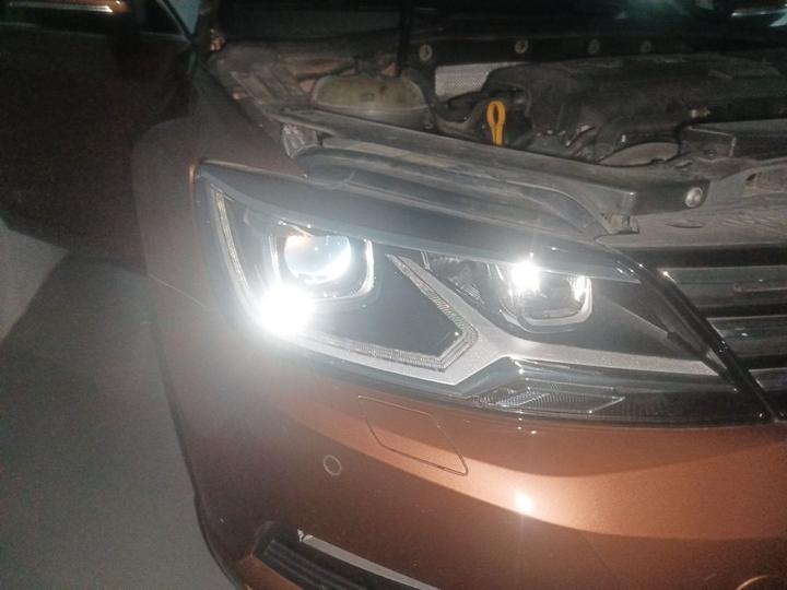 Lamando 2015 330TSI DSG Luxury photo 7