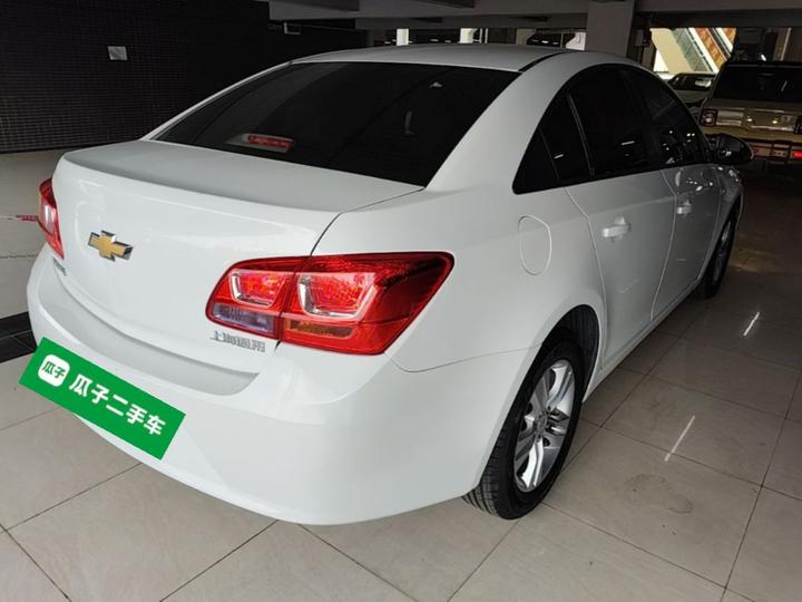 2015 1.5L Classic SE MT photo 6