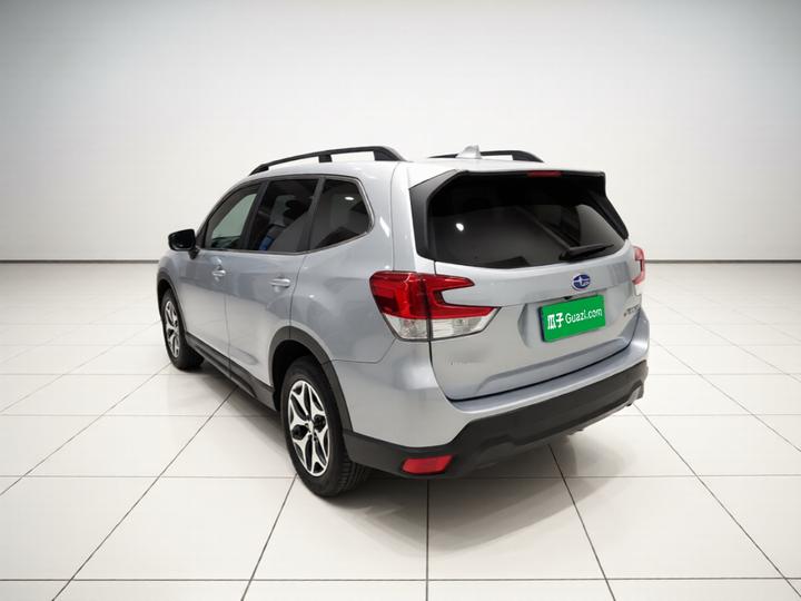 Forester 2021 2.0i Luxury EyeSight photo 4