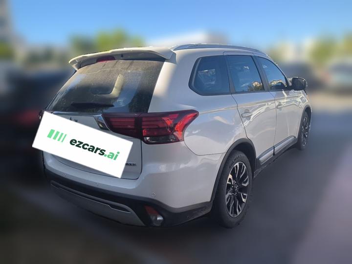 Outlander 2020 2.0L RWD Enjoy 5-Seater photo 4
