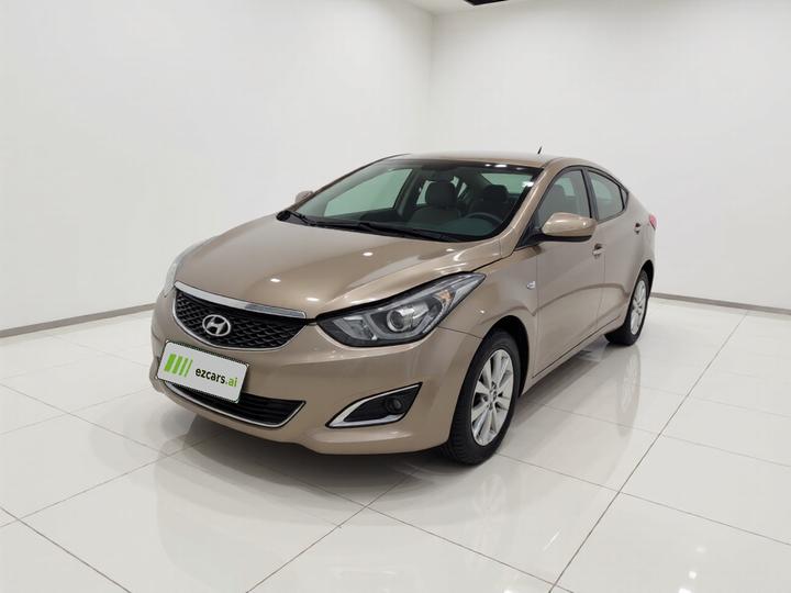 Elantra 2016 1.6L AT Smart