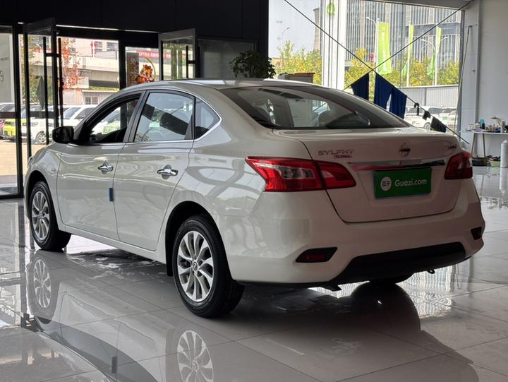 Sylphy 2024 Facelift Classic 1.6XE CVT Comfort photo 4